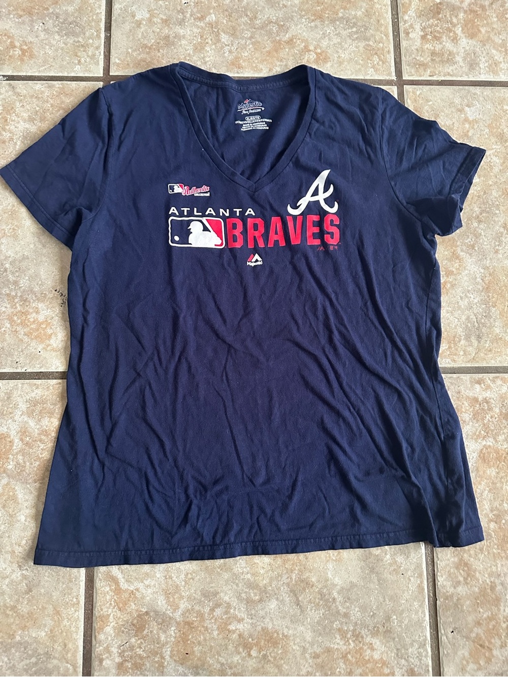 Majestic Atlanta Braves Women's XL T-Shirt Navy Blue V-Neck MLB Fan Fashion